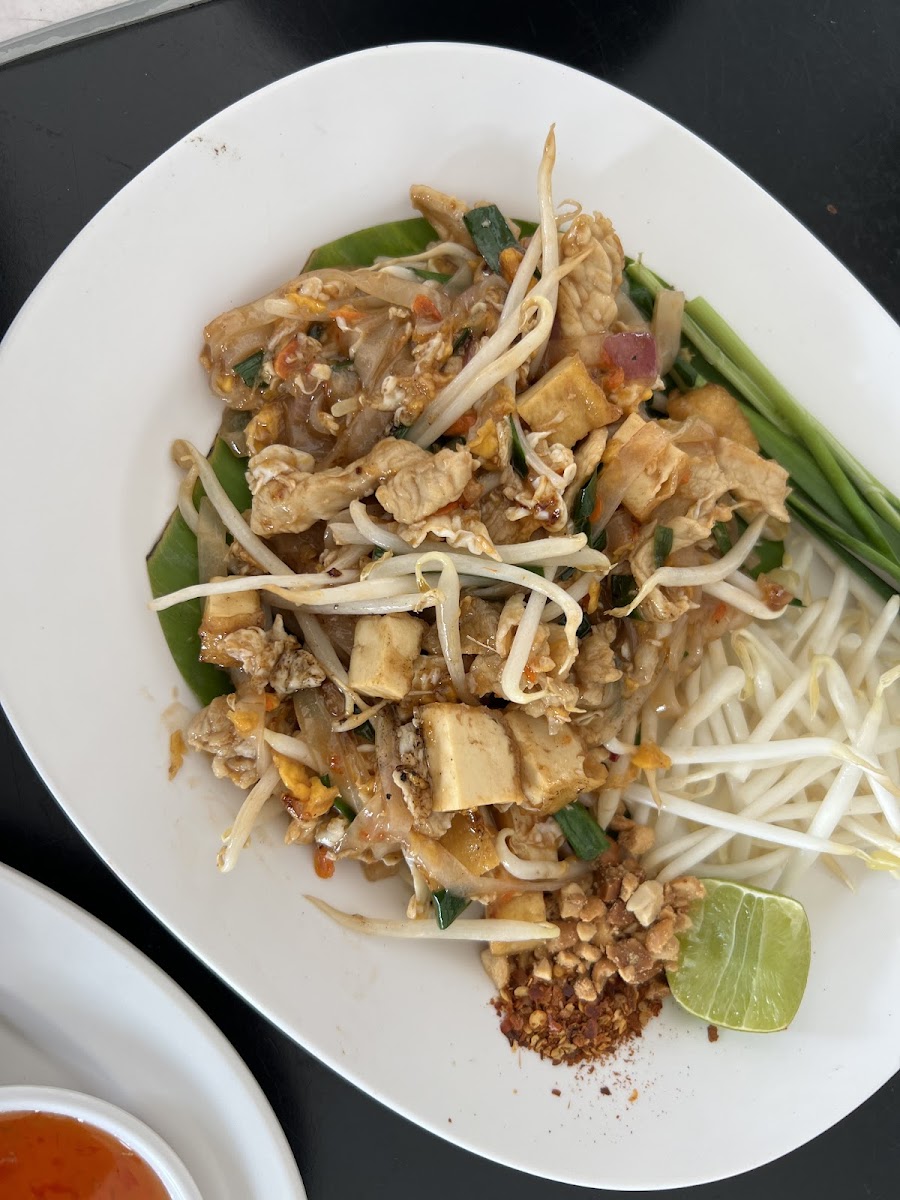 Charoen Krung Kitchen - Thai Street Food Restaurant Hua Hin-5